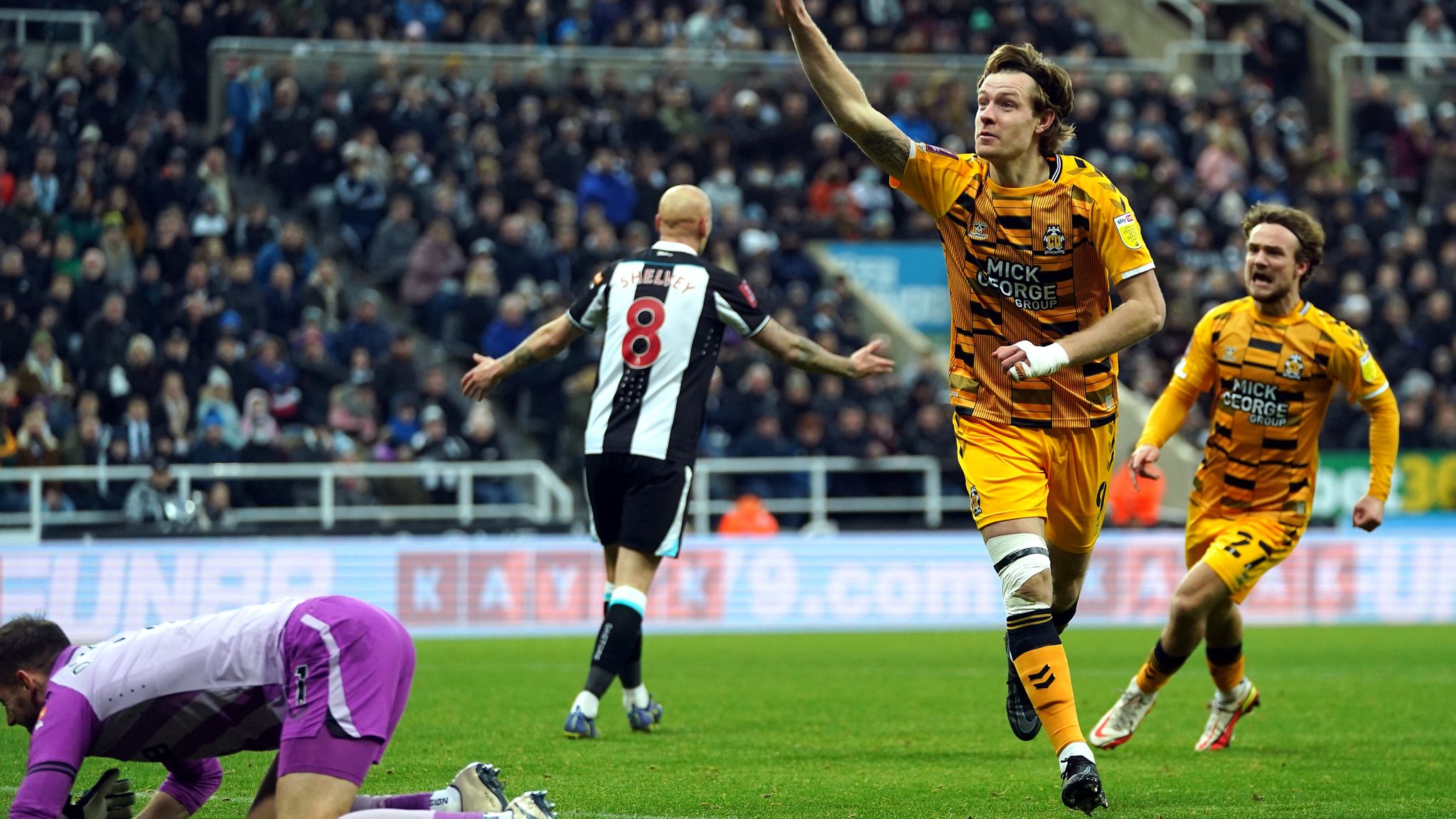 星空体育下载app-赛前华盛顿奇才备战足总杯，遗憾出局细节曝光，话题不断，赛程密集仍需轮换(斯蒂文尼奇足球俱乐部)