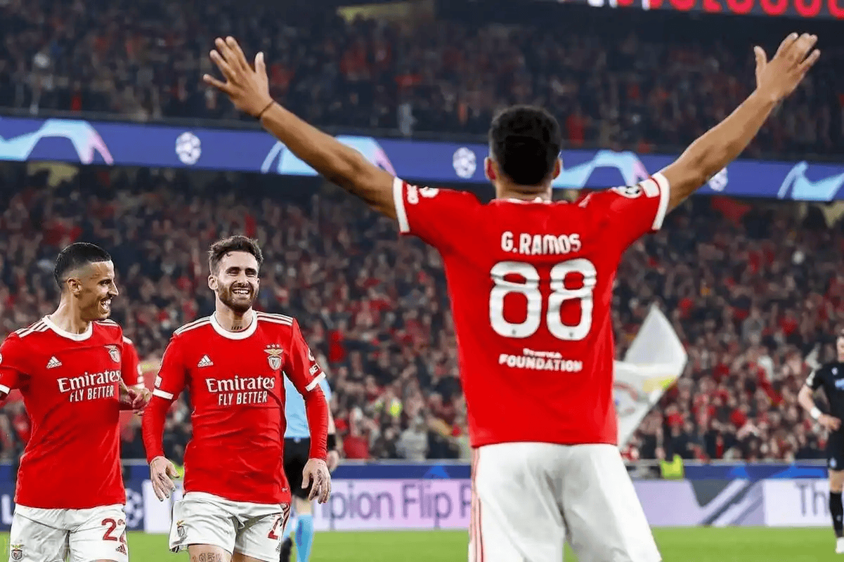 星空体育下载app-赛地聚焦：葡超冲刺阶段热度飙升；浙江稠州造点机会；底气十足；高层口径保持一致(磐岩镇超级联赛)